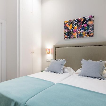 Apartamentos La Xiuca Playa Хіхон Екстер'єр фото